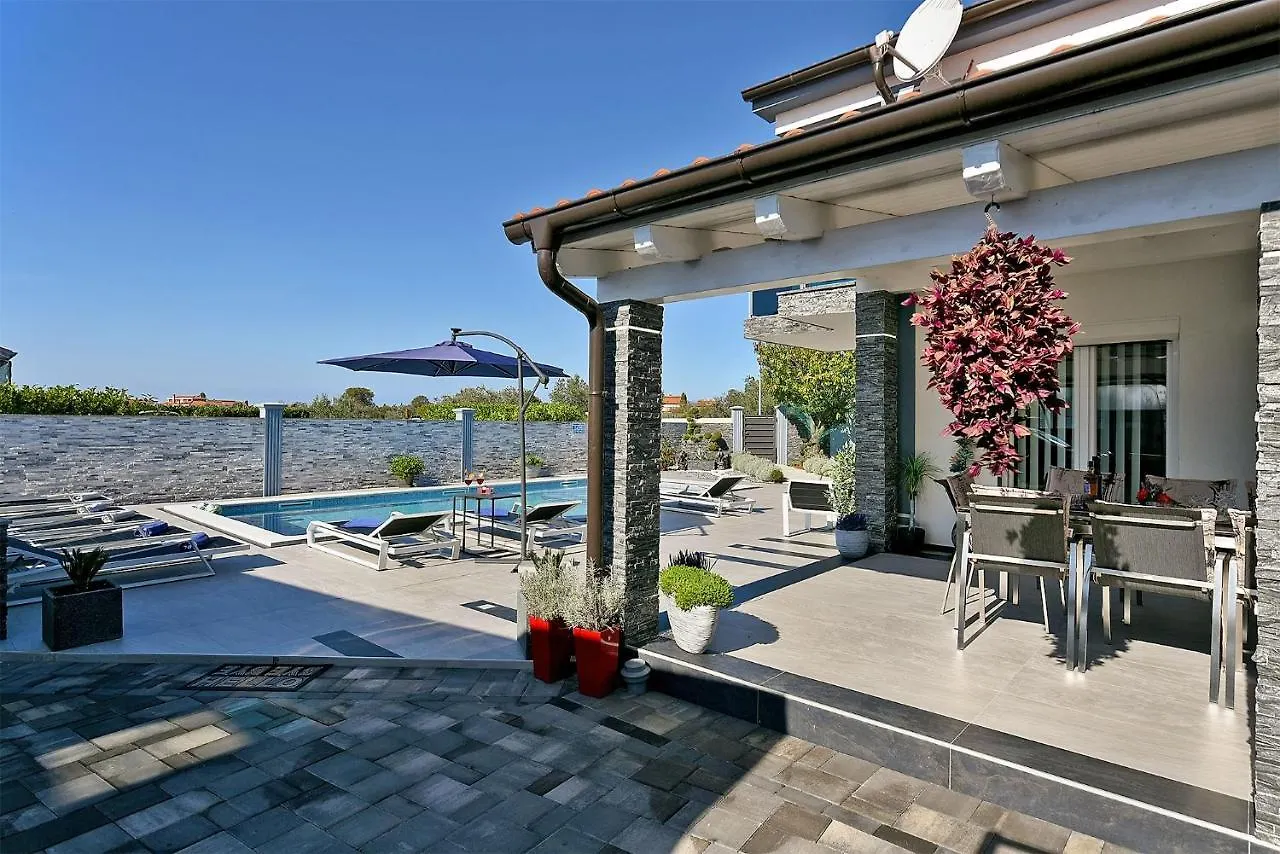 Family Friendly House With A Swimming Pool Fazana - 19597 Villa Croatia